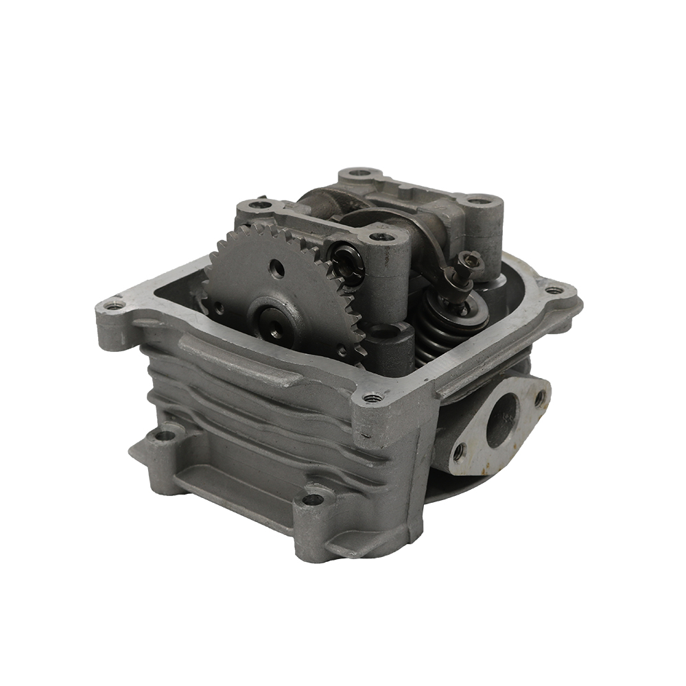 Glava cilindra Kineski skuter GY6 50cc 4T sa ventilima,bregastom